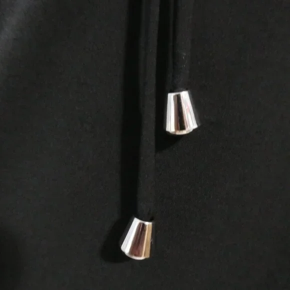 AB STUDIO | large | Capri Leggings With Decorative Double String Sides | USA - Picture 10 of 16